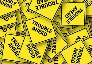 road-sign-1274312_640